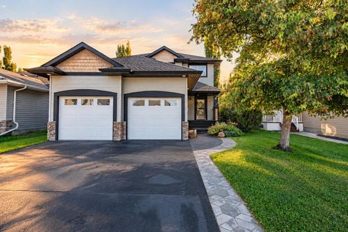 151 Kirton Close, Red Deer, AB, T4P0A4 | Card Image