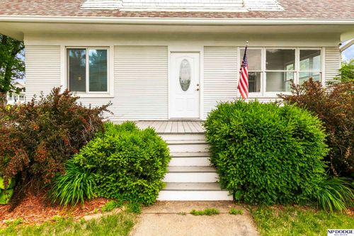 1122 N St, Tekamah, NE, 68061-1135 | Card Image