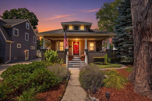 465 Ann St, Plymouth, MI, 48170-1217 | Card Image