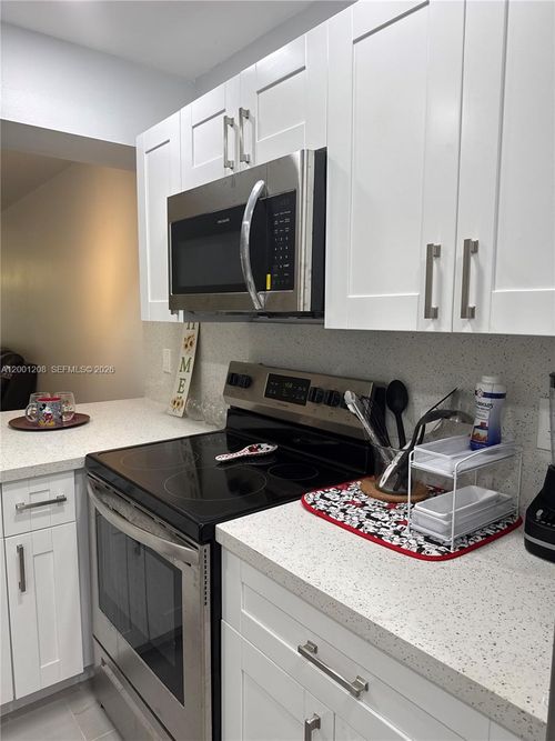 d2-1102 Bahama Bnd, Coconut Creek, FL, 33066-2506 | Card Image