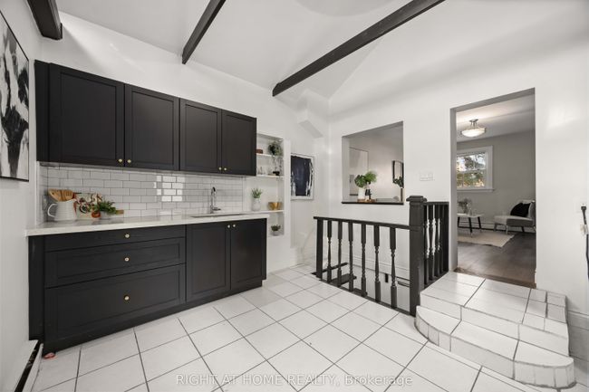 285 Olive Ave, House other with 3 bedrooms, 2 bathrooms and 3 parking in Oshawa ON | Image 19
