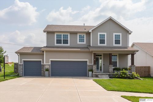 20459 E St, Elkhorn, NE, 68022-2275 | Card Image