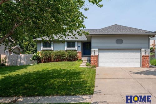 2240 Philadelphia Drive, Lincoln, NE, 68521 | Card Image
