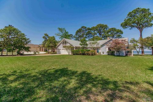 5202 Pale Moon Dr, Pensacola, FL, 32507-8719 | Card Image