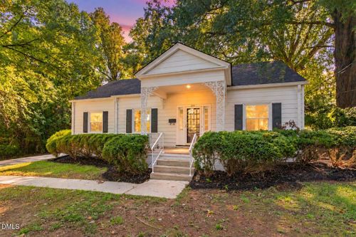 3123 W Friendly Ave, Greensboro, NC, 27408-7801 | Card Image