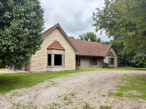 2160 3rd Rd, Le Roy, KS, 66857-9591 | Card Image