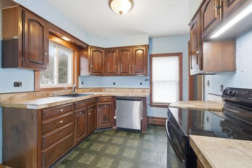 311 Main Street, Sanford, ME, 04083 | Card Image
