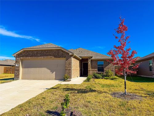 6401 Graceland Dr, Greenville, TX, 75402-7616 | Card Image