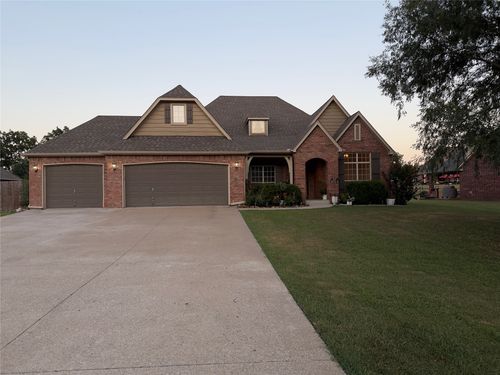 601 Supernaw Ave, Skiatook, OK, 74070-4239 | Card Image