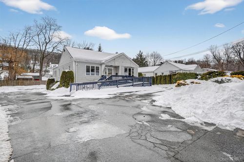 75 Ramapo Rd, Garnerville, NY, 10923-1735 | Card Image