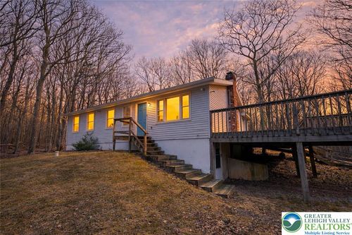 1109 Grand Mesa Drive, Chestnuthill Twp, PA, 18353 | Card Image