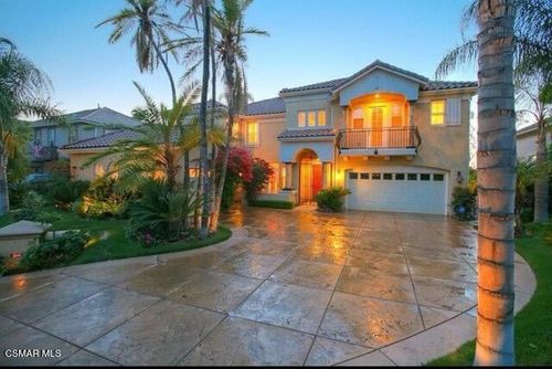 508 Oak Tree Ct, Simi Valley, CA, 93065-8205 | Card Image