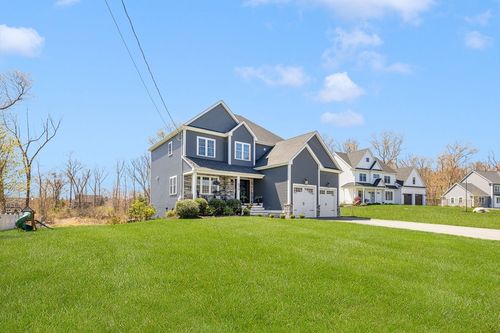 8 Georgia Rae Way, Attleboro, MA, 02703-6061 | Card Image