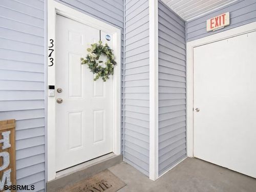 373-373 Heather Croft, Egg Harbor Township, NJ, 08234-4642 | Card Image