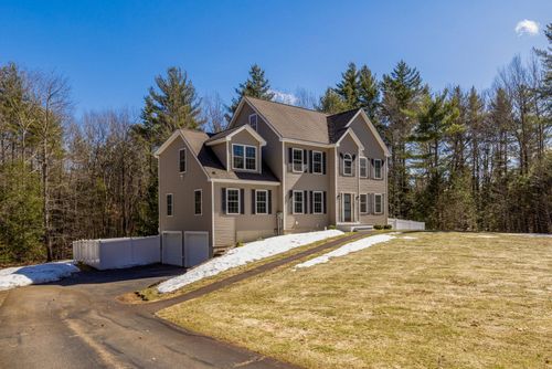 110 Tuck Dr, Fremont, NH, 03044-3054 | Card Image