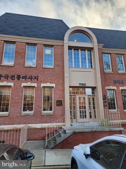 1l-7002 Little River Tpke, ANNANDALE, VA, 22003-5966 | Card Image