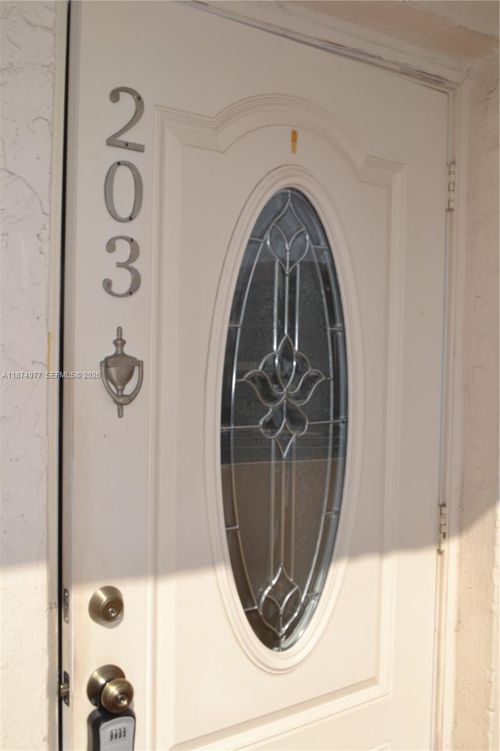 apt-203-300 S Hollybrook Dr, Pembroke Pines, FL, 33025-1202 | Card Image