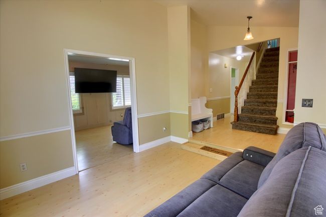 1267 W 1750 N, House other with 6 bedrooms, 4 bathrooms and 10 parking in Clinton UT | Image 8
