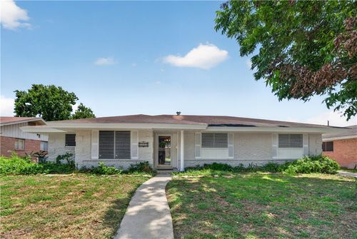 4022 Capri Dr, Corpus Christi, TX, 78411-5004 | Card Image
