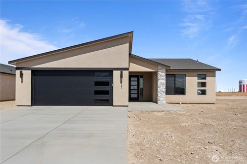 4319 W Surf Scoter Street, Moses Lake, WA, 98837 | Card Image