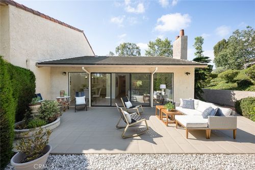 25701 Windjammer Dr, San Juan Capistrano, CA, 92675-4024 | Card Image