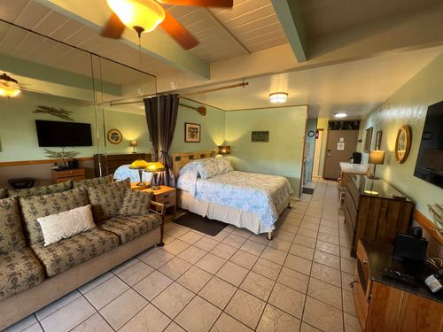 d144-715 S Kihei Rd, Kihei, HI, 96753-9070 | Card Image