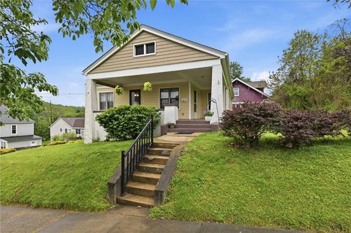 301 N Highland Ave, Cheswick, PA, 15024-1406 | Card Image