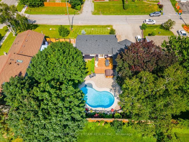 54 Mitchell Ave, House other with 5 bedrooms, 3 bathrooms and 4 parking in Whitby ON | Image 40