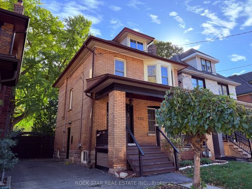 203 Fairleigh Ave S, Hamilton, ON, L8M2K6 | Card Image