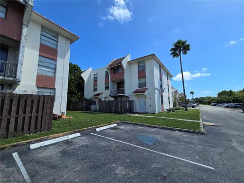apt-103-1750 Nw 55th Ave, Lauderhill, FL, 33313-4862 | Card Image