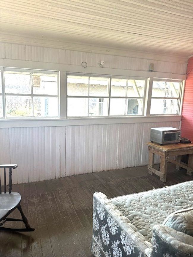 404 E Hackberry St, House other with 2 bedrooms, 1 bathrooms and null parking in Sanderson TX | Image 11