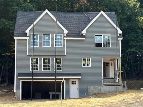 14 Valley Ln, Somersworth, NH, 03878-3256 | Card Image