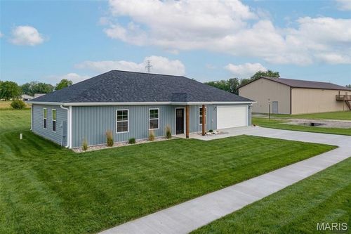 104 Love Street, Auxvasse, MO, 65231 | Card Image