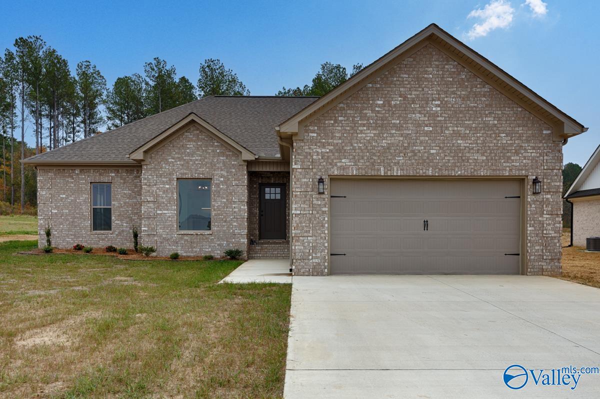 Zehner Rd, Athens, AL 35611