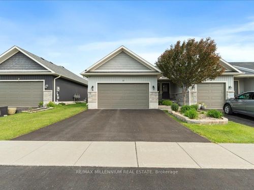 12 Mavis Way, Belleville, ON, K8P0G2 | Card Image
