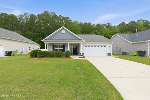 306 Station House Rd, New Bern, NC, 28562-6086 | Card Image