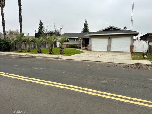 1231 7th St, Livingston, CA, 95334-1751 | Card Image