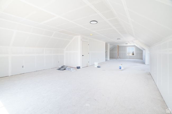 Additional living space with vaulted ceiling | Image 21