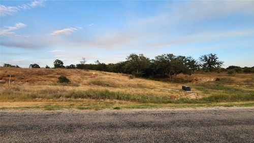 1080 Gonzollas Rd, Springtown, TX, 76082-2682 | Card Image