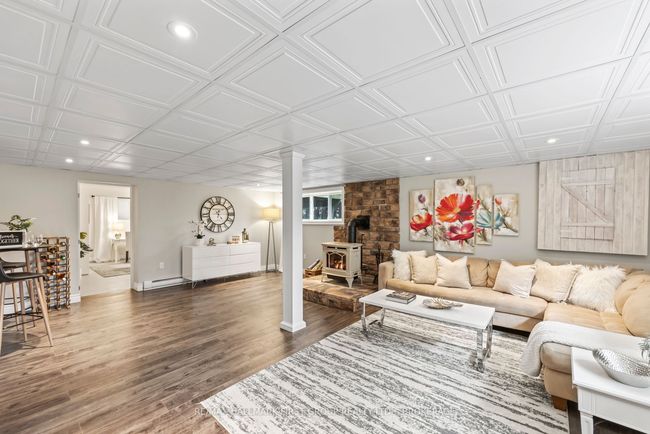 1262 Sunbury Rd, House other with 5 bedrooms, 3 bathrooms and 4 parking in South Frontenac ON | Image 30