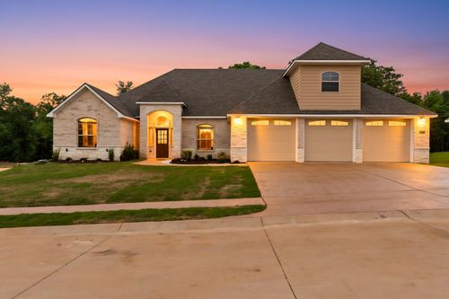 1616 Courtland Ln, Lindale, TX, 75771-2600 | Card Image
