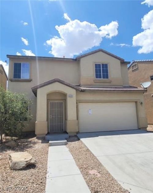 4039 Meadow Foxtail Dr, Las Vegas, NV, 89122-3563 | Card Image