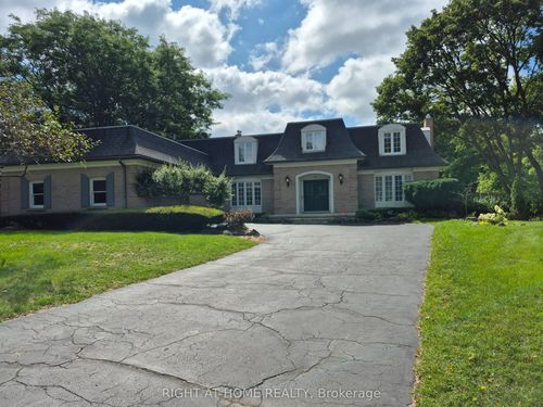 21 Post Horn Pl, Waterloo, ON, N2L5E8 | Card Image