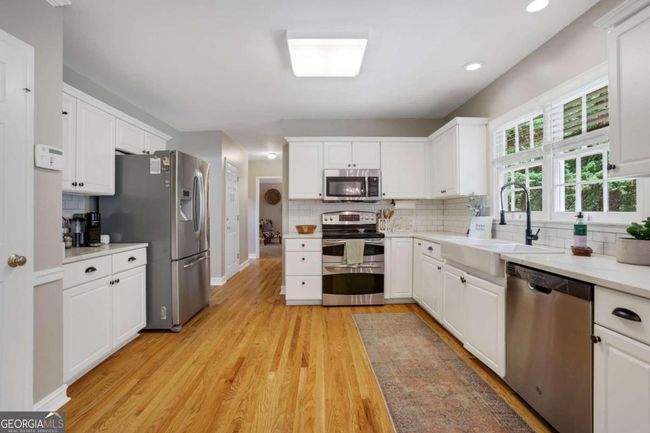 3779 Grayridge Dr, House other with 5 bedrooms, 4 bathrooms and null parking in Duluth GA | Image 11