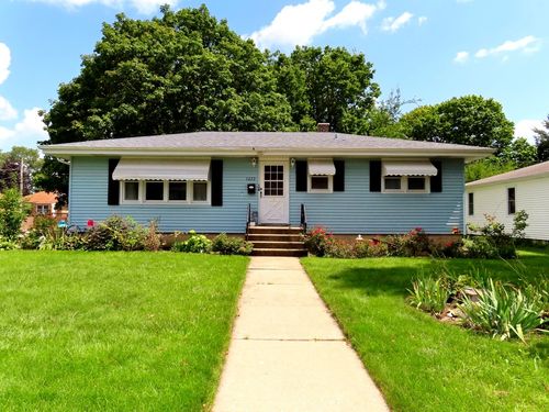 1022 Frederick St, Joliet, IL, 60435-4402 | Card Image