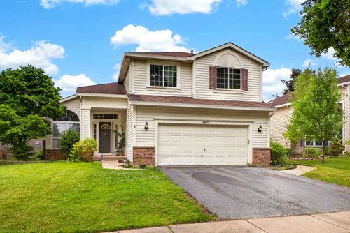 1675 Napa Dr, Gurnee, IL, 60031-5136 | Card Image