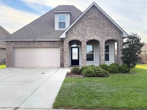 16477 Alexis Ave, Prairieville, LA, 70769-6813 | Card Image