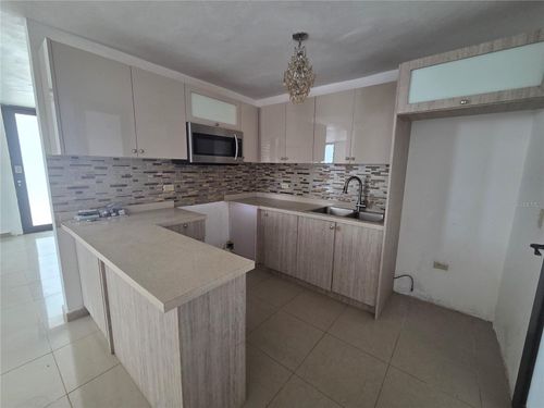 24 calle 35 Villa Carolina, CAROLINA, PR, 00983 | Card Image