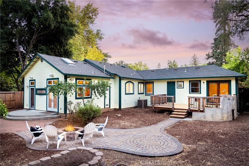 1747 Broadway St, Chico, CA, 95928-7030 | Card Image