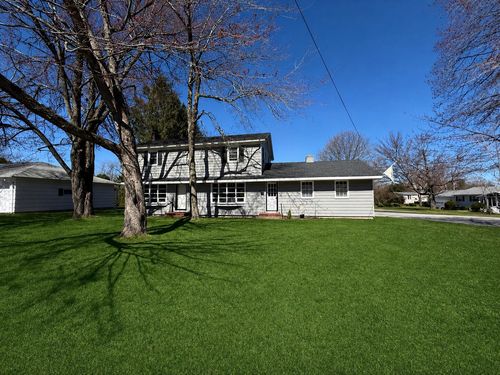 36 Pineland Street, Lewiston, ME, 04240 | Card Image